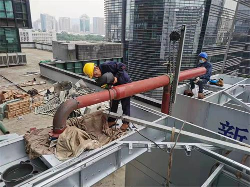 玻璃鋼冷卻塔發(fā)生破裂的原因以及該怎樣防預(yù),圓形玻璃鋼冷卻塔